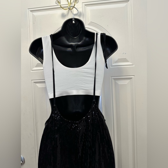 Night out sequin overall in S size - Picture 6 of 12